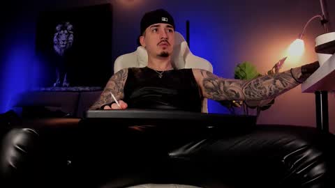 Snapshot of matt_thestud chatting on March 2026 07:32:02 AM Matt online show from March 2026 07:32:02 AM