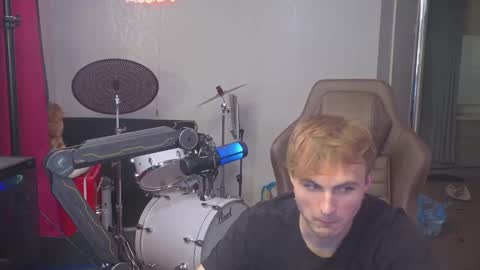 Matt Cash online show from September 2025 01:11:01 AM