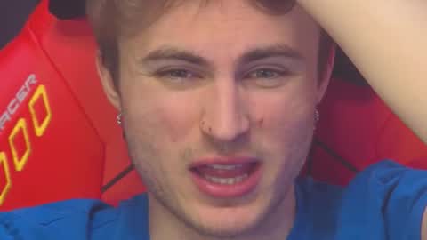 Snapshot of mattcashxxx chatting on March 2026 02:02:01 AM Matt Cash online show from March 2026 02:02:01 AM