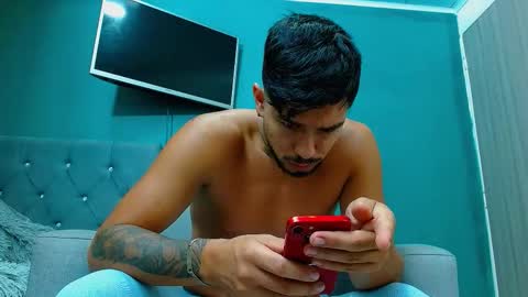 MATTEO online show from November 2025 12:58:01 AM