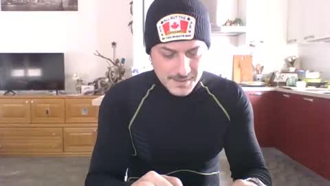 matteushh87 online show from February 2025 09:19:01 AM