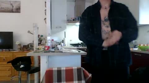 matteushh87 online show from February 2025 08:25:02 AM