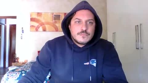 matteushh87 online show from November 2025 09:19:02 AM