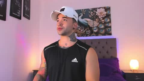 Snapshot of matthew_colee chatting on June 2026 06:07:02 AM Matthew INDEPENDENT MODEL online show from June 2026 06:07:02 AM
