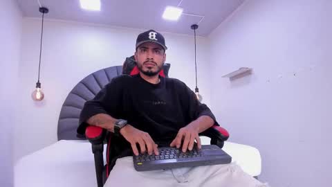 Matthew online show from February 2026 08:24:02 PM