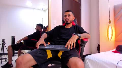 Matthew online show from March 2026 05:00:02 AM