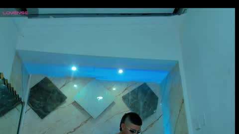 mattius_ online show from May 2026 04:30:02 AM