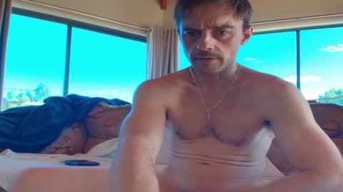 mattlesnake_101 online show from December 2025 10:06:02 PM