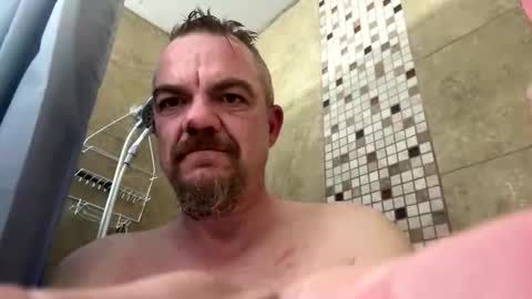 Snapshot of mattstanley424955 chatting on May 2026 10:39:02 PM mattstanley424955 online show from May 2026 10:39:02 PM