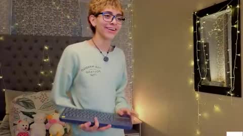 matty_spark online show from January 2026 01:13:02 PM