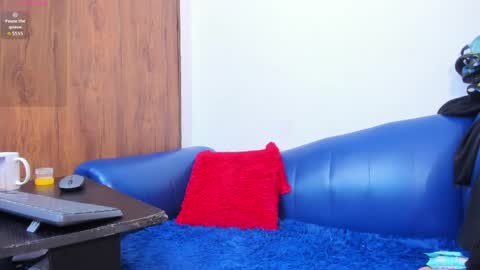 Snapshot of mature_beautiful chatting on May 2026 04:42:01 AM Lucy online show from May 2026 04:42:01 AM