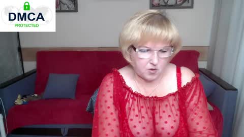 Snapshot of mature_blonde7 chatting on April 2026 06:55:02 AM Lana online show from April 2026 06:55:02 AM