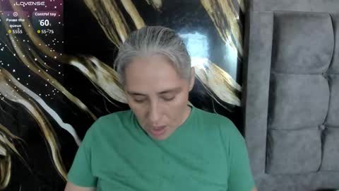 mature_gold online show from November 2025 12:41:02 PM