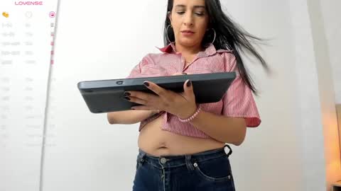 katerin online show from December 2024 11:28:02 AM