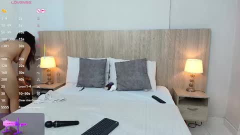 katerin online show from March 2025 11:06:02 AM