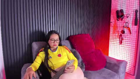 Snapshot of mature_naughty_x chatting on June 2026 03:26:01 AM DEBORA online show from June 2026 03:26:01 AM
