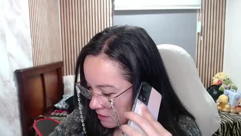 Snapshot of mature_wolf chatting on May 2026 04:56:02 PM Sonia online show from May 2026 04:56:02 PM