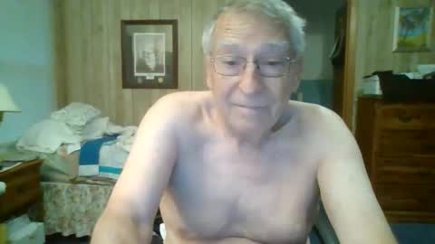 SXECPL55 at G mail Dot Com online show from May 2026 11:18:02 AM
