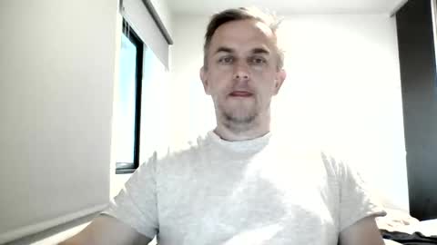 matureontheedge online show from June 2026 06:06:01 AM