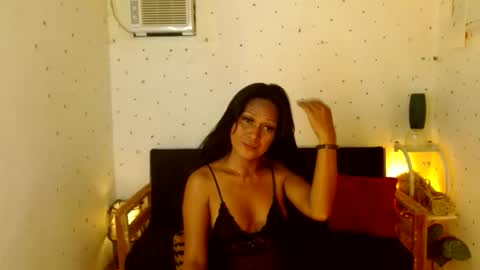 maturity_mommy_intown online show from September 2025 11:04:02 PM