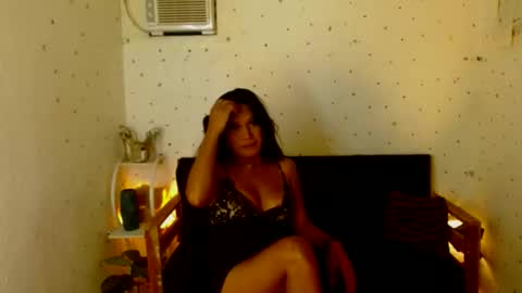 maturity_mommy_intown online show from October 2025 10:35:02 AM