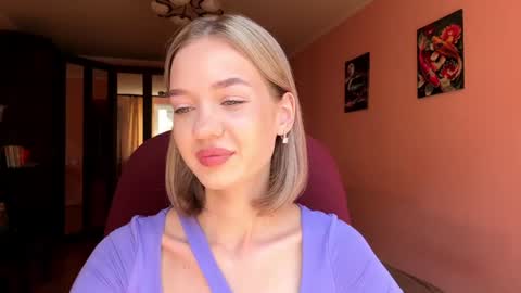 Snapshot of maudiewalin chatting on July 2026 07:45:01 AM Margo online show from July 2026 07:45:01 AM