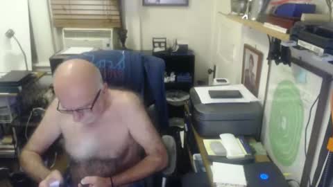 Maurice online show from December 2024 11:47:01 PM