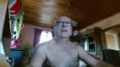 Maurice online show from January 2025 03:47:02 PM