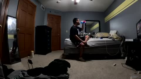 mauricescott online show from April 2026 01:00:01 AM