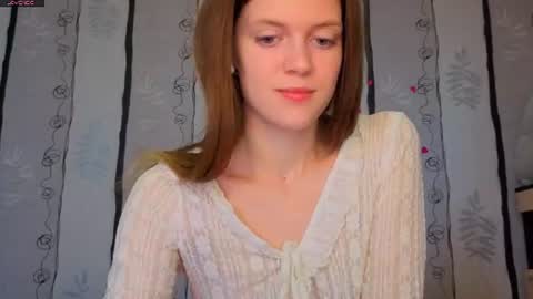 Snapshot of maurineneverman chatting on June 2026 08:05:02 AM Lucy online show from June 2026 08:05:02 AM