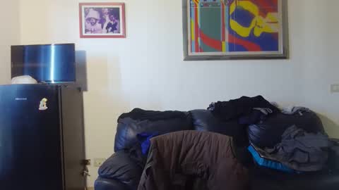 mauro1971 online show from April 2026 03:21:02 PM