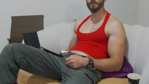 Snapshot of mauro_real_man chatting on May 2026 05:51:01 PM mauro_real_man online show from May 2026 05:51:01 PM