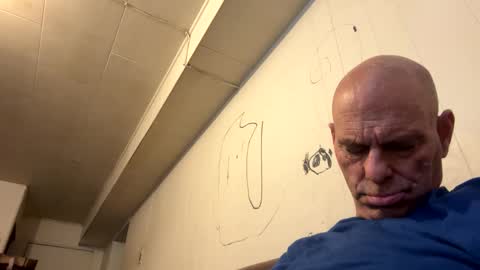 maverick7000 online show from November 2025 09:58:02 PM