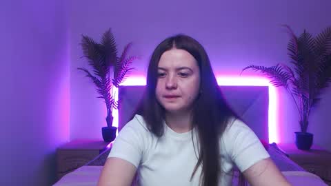 MavkaCute online show from November 2025 07:34:02 PM