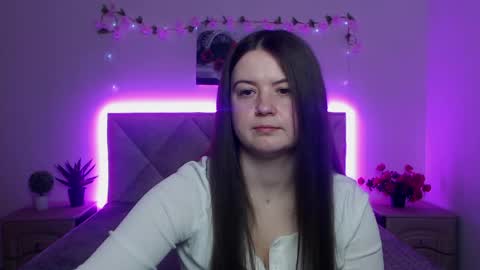 MavkaCute online show from April 2026 06:21:01 PM