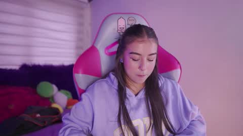 Snapshot of mavy_ chatting on February 2026 10:39:01 PM MAVY online show from February 2026 10:39:01 PM