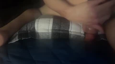 Snapshot of max692711 chatting on March 2026 08:26:33 AM max692711 online show from March 2026 08:26:33 AM