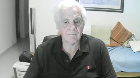 Snapshot of max_2017 chatting on December 2024 02:26:01 AM max_2017 online show from December 2024 02:26:01 AM