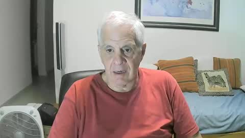 Snapshot of max_2017 chatting on December 2024 02:52:02 AM max_2017 online show from December 2024 02:52:02 AM