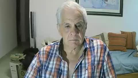 Snapshot of max_2017 chatting on January 2025 12:00:02 AM max_2017 online show from January 2025 12:00:02 AM