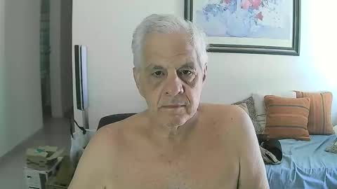 Snapshot of max_2017 chatting on January 2025 11:48:01 AM max_2017 online show from January 2025 11:48:01 AM