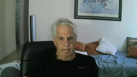 Snapshot of max_2017 chatting on January 2025 09:55:02 PM max_2017 online show from January 2025 09:55:02 PM