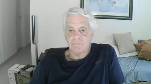 Snapshot of max_2017 chatting on February 2025 08:31:01 PM max_2017 online show from February 2025 08:31:01 PM