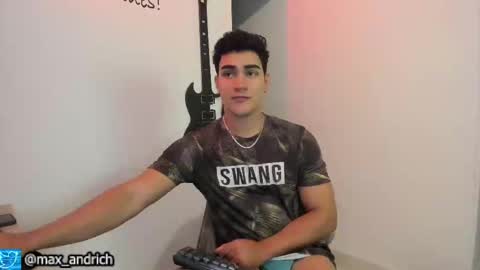 Snapshot of max__andrich chatting on October 2025 03:51:02 AM Max... online show from October 2025 03:51:02 AM