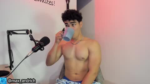 Snapshot of max__andrich chatting on February 2026 02:21:01 AM Max... online show from February 2026 02:21:01 AM
