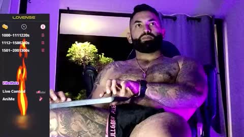 max__prada online show from February 2026 02:10:01 AM