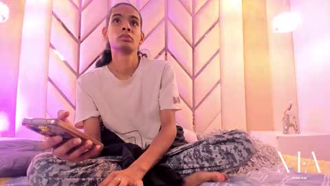 MAX online show from January 2026 04:06:01 AM