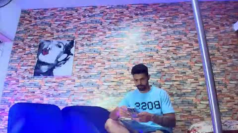 Max  Ashley online show from February 2026 01:45:01 PM