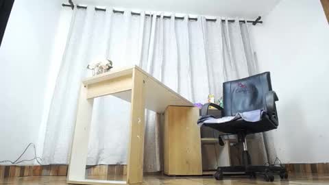 Max Collins online show from November 2025 11:13:02 AM