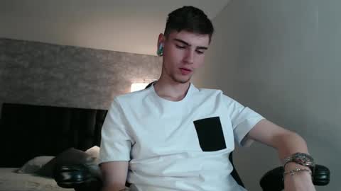 Snapshot of max_denver05 chatting on September 2025 06:07:01 PM max_denver05 online show from September 2025 06:07:01 PM